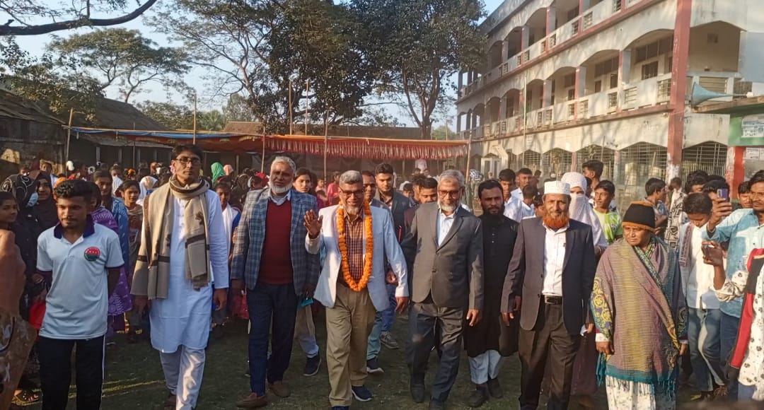 জাঁকজমকপূর্ণ বার্ষিক ক্রীড়া সাংস্কৃতিক ও আবেগঘন বিদায় অনুষ্ঠানে বাউসা উচ্চ বিদ্যালয়ে