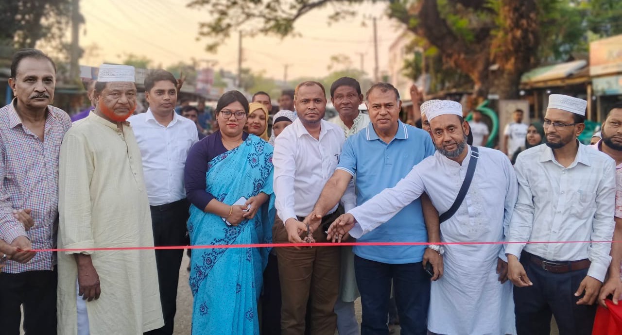 ফুলপুর পৌর এলাকায় নিরাপত্তা জোরদার: সিসিটিভি ক্যামেরার কন্ট্রোল রুম উদ্বোধন